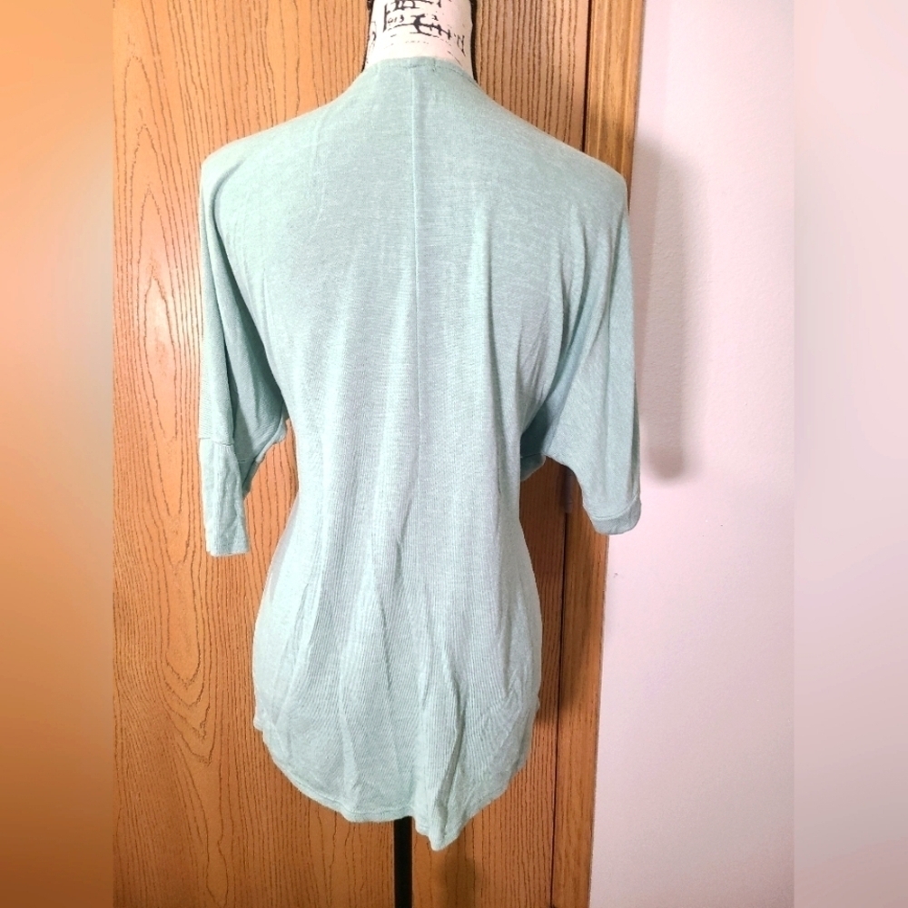 Cherish knot front dolman sleeve mint green top - Picture 2 of 3